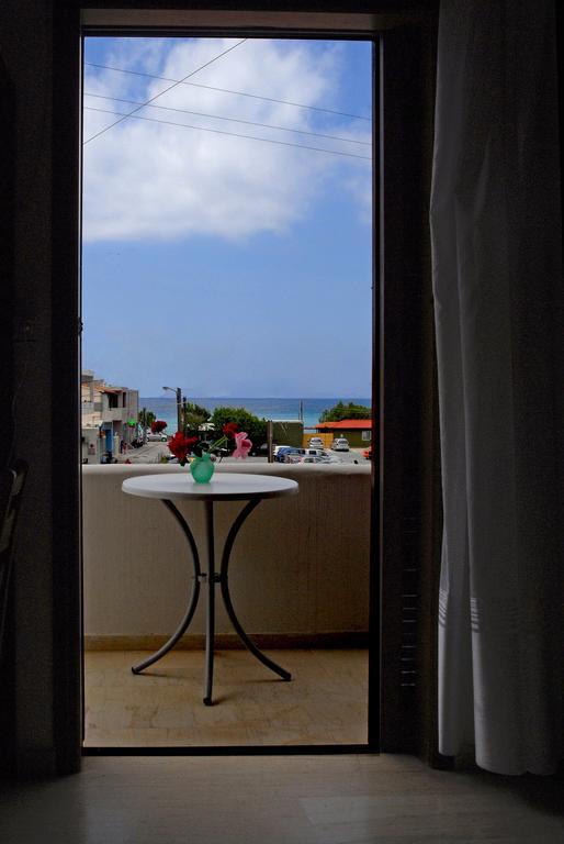 Pension Kyriakos ปลาเกียส ภายนอก รูปภาพ