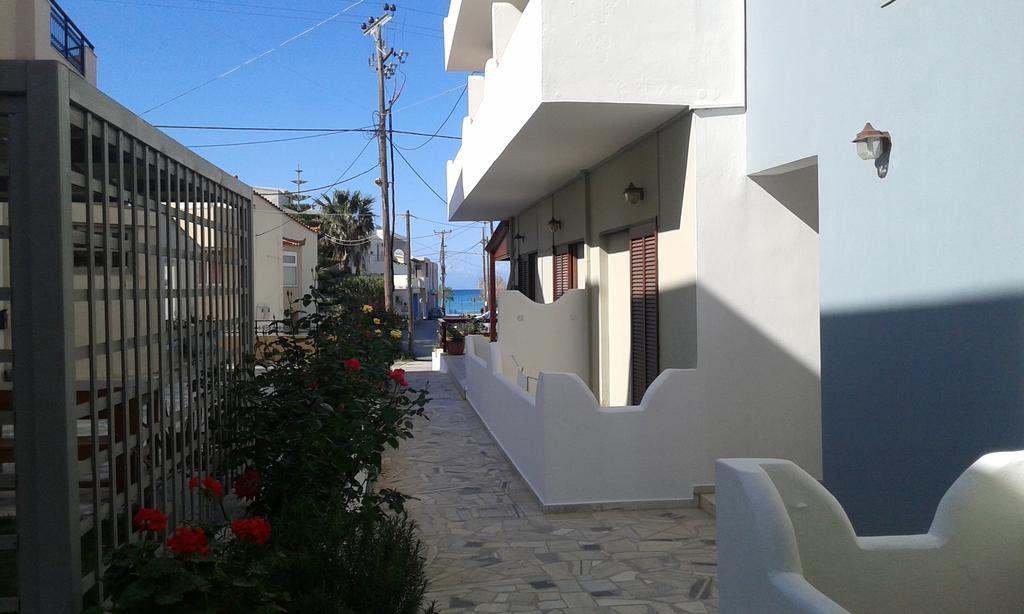 Pension Kyriakos ปลาเกียส ภายนอก รูปภาพ